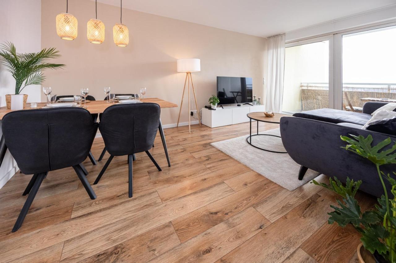 Moderne 2-Zimmer-Wohnung Mit Atemberaubender Skyline Aussicht Auf Frankfurt! Steinbach im Taunus Exterior photo
